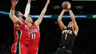 Con 58 puntos de Booker, Suns le dan la vuelta a Pelicans