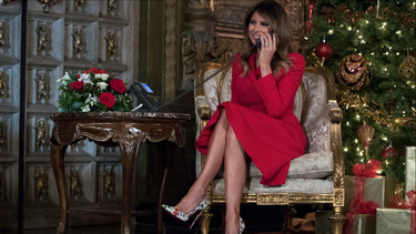 abrigos de $50,000, vestidos modernos y accesorios supercaros: asi es el estilo de melania trump