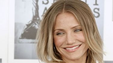 americateve | Con una cifra de 18 millones de dólares anuales, Cameron Díaz ocupa el sexto lugar en el listado de actrices con los ingresos más elevados de la industria hollywoodense.