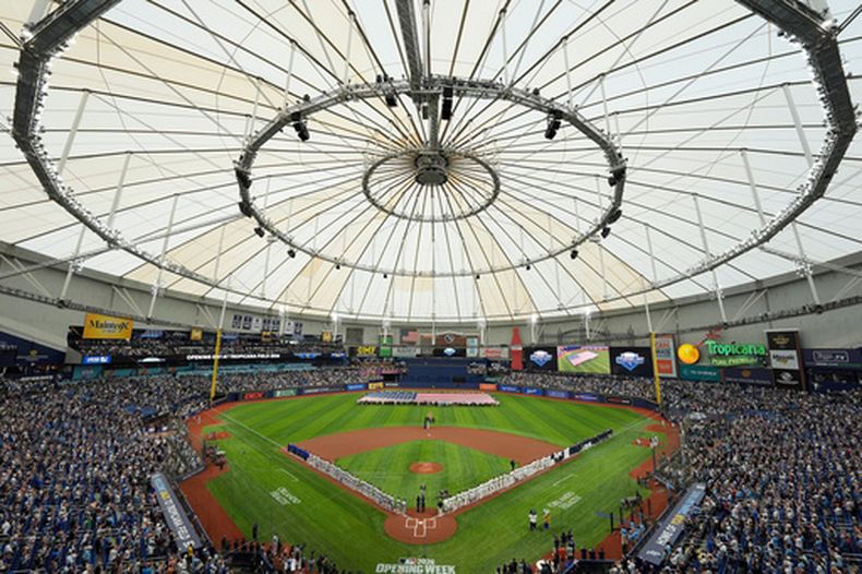 Los Cachorros de Chicago y los Rays de Tampa son presentados antes del juego del lunes 6 de abril de 2026 en St. Petersburg, Florida (AP Foto/Chris OMeara, archivo)