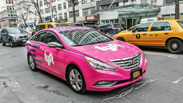 miami beach pide disminuir la cantidad de choferes de uber y lyft en la playa