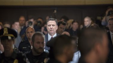 Trump dice que declaración de Comey lo vindica