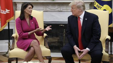 Renuncia la embajadora de EEUU en la ONU