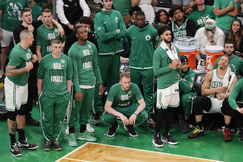 DEP-BAS CELTICS-BALANCE