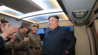 Trump dice recibió una carta “hermosa” de Kim Jong Un