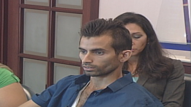 suspenden a una oficial de la policia de miami dade tras herir accidentalmente a un hombre de un disparo