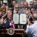 Trump garantiza recursos permanentes para el fondo 11 Sep