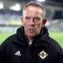 DT de Irlanda del Norte dice que mujeres son emocionales