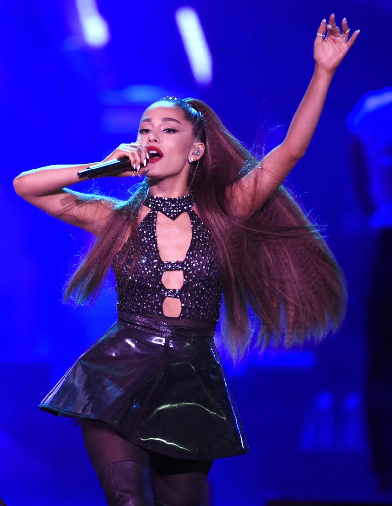 ESP-CEL_ARIANA_GRANDE-DEMANDA-0.jpg