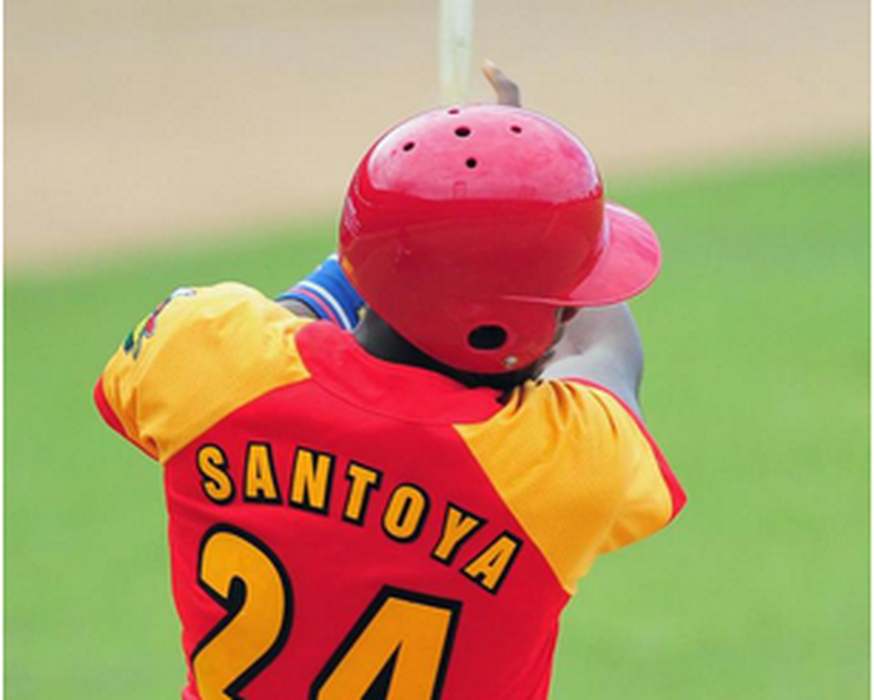 Matanzas terminó como puntero la primera etapa del campeonato cubano de béisbol que entrará en receso por un mes debido a que el equipo de Cuba participará en los Juegos Centroamericanos y del Caribe en Veracruz, México.