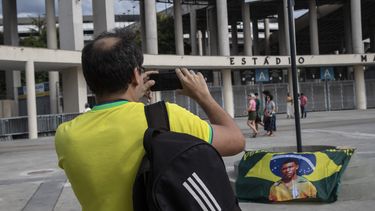 Críticas a astros brasileños, ausentes de funeral de Pelé