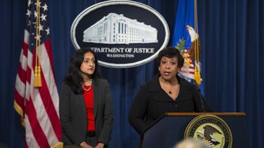 EEUU instruye a escuelas sobre uso de baño para transexuales