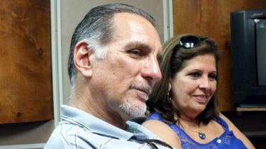 borran de facebook escrito de esposa de espia cubano excluido del parlamento