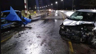 aparatoso accidente en el malecon de la habana entre un kia de turismo y un lada deja dos muertos y varios heridos