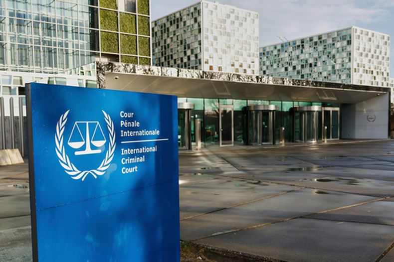 ARCHIVO - Una vista general del exterior de la Corte Penal Internacional se ve en La Haya, Holanda, el 12 de marzo de 2025. (AP Foto/Omar Havana, Archivo)