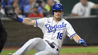 Reales reconfiguran roster por jugadores no vacunados