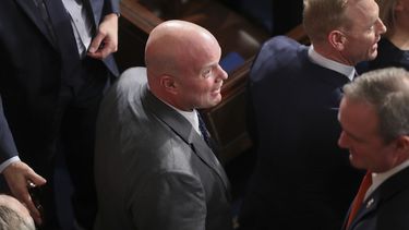 Whitaker niega interferencia en investigación de Mueller
