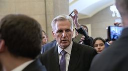 presion sobre mccarthy para que resuelva disputa en congreso
