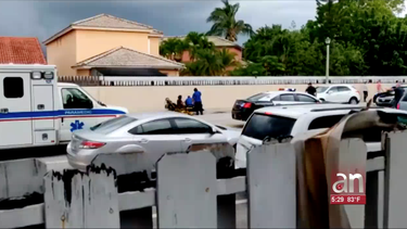 los involucrados en apunalamiento en la secundaria felix varela seran expulsados del sistema de educacion de miami?dade