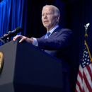 ARCHIVO - El presidente estadounidense Joe Biden habla durante un evento el 27 de enero de 2024, en Columbia, Carolina del Sur. (AP Foto/Jacquelyn Martin, Archivo)