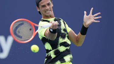 Federico Coria avanza en Barcelona; Báez eliminado