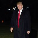Trump contradice reportaje que indica que él mira mucha tele