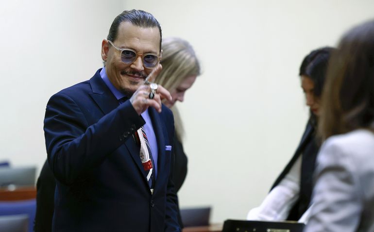 Heard: Equipo de Depp protegió su consumo de drogas, alcohol