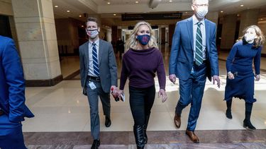 republicanos hacen las paces con el ala mas derecha