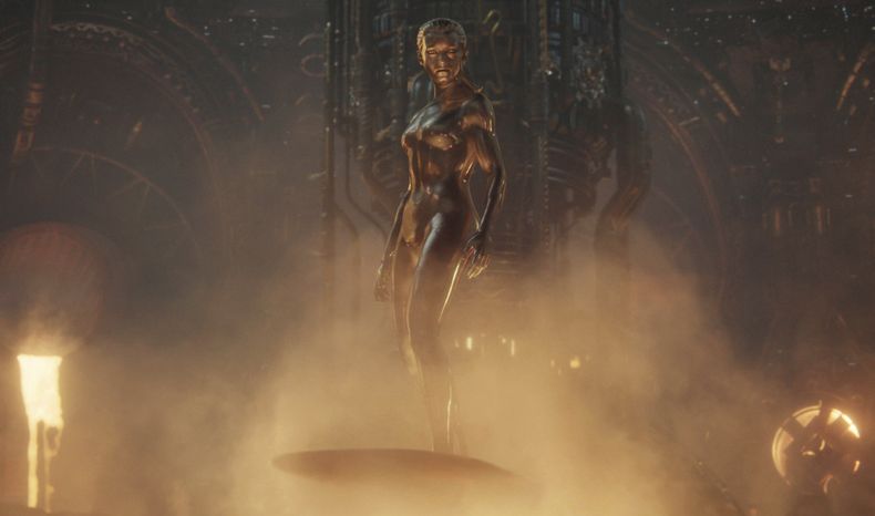 Esta imagen publicada por Disney muestra a Silver Surfer, interpretada por Julia Garner, en una escena de The Fantastic Four: First Steps. (Marvel/Disney via AP)