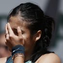 Raducanu eliminada en segunda ronda en Francia