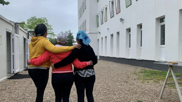 centenares de cubanos varados en bosnia-herzegovina