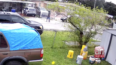 captado en camara quedo el momento en el cual balean a un hombre a plena luz del dia en miami