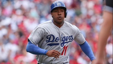 regimen cubano aprueba reinsercion erisbel arruebarrena ex jugador  de los angeles dodgers