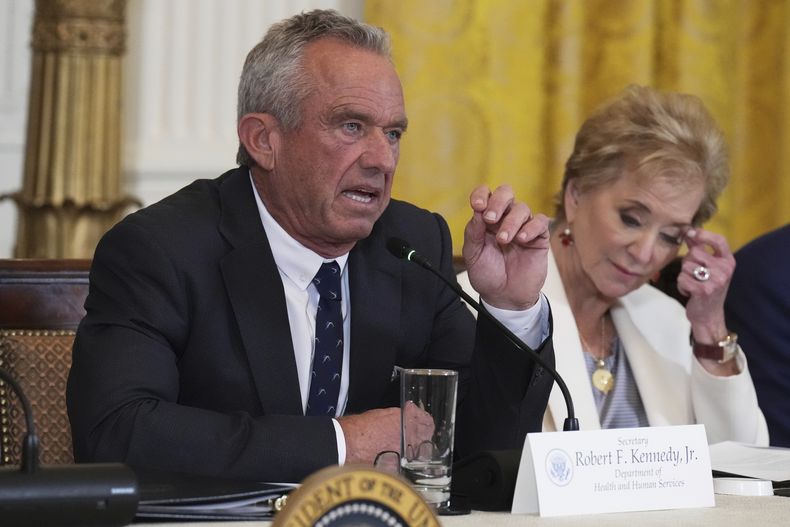 El secretario de Salud y Servicios Humanos estadounidense Robert F. Kennedy Jr en la Casa Blanca en Washington el 22 de mayo del 2025. (AP foto/Jacquelyn Martin)
