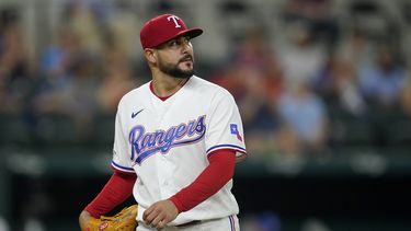 Seager dispara 2 jonrones; Rangers se imponen a Reales