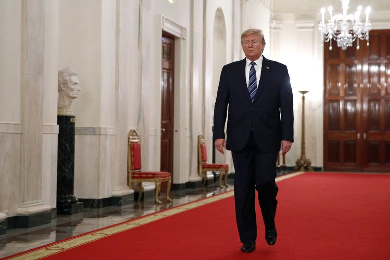 AMN-GEN_TRUMP-LIBRO_DE_ANONIMO-0.jpg