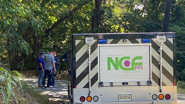 autoridades esperan por la confirmacion de la identidad de la joven encontrada en un precipicio en guaynabo