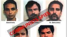 los tres espias cubanos fueron canjeados por un informante "clave" detenido en la isla