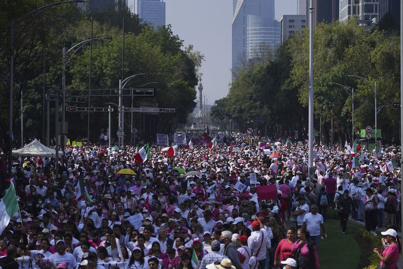 AMN-GEN MÉXICO-REFORMA ELECTORAL MARCHA