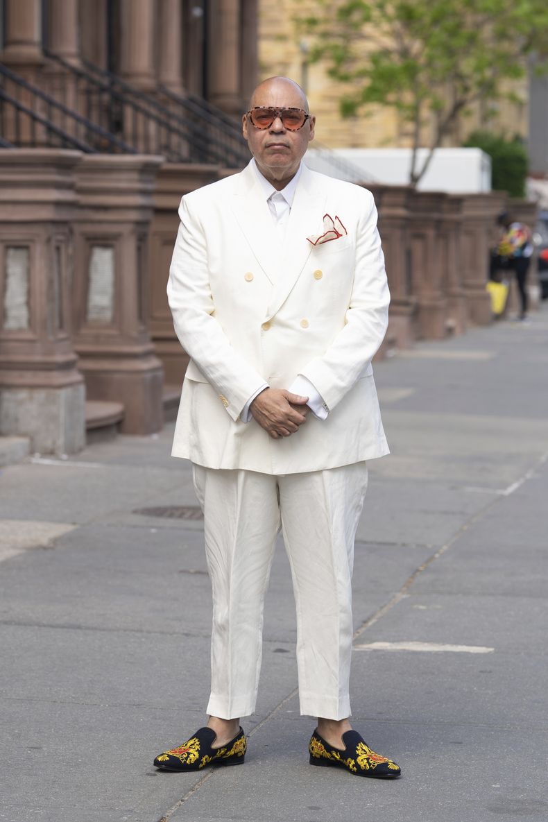 El empresario y copropietario de Harlem Haberdashery, Guy Wood, posa para un retrato el jueves 1 de mayo de 2025, en Nueva York. (Foto AP/Gary Gerard Hamilton)