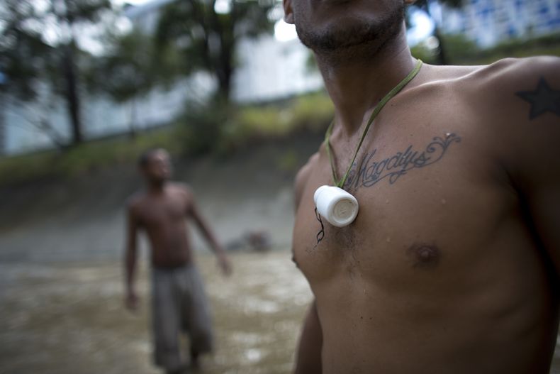 REP-GEN_VENEZUELA-CHATARREROS_DE_RIO-2.jpg