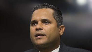 rossello refiere a justicia al representante ramon rodriguez ruiz