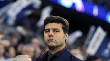 ARCHIVO - El técnico de Tottenham Mauricio Pochettino previo al partido contra Ajax en las semifinales de la Liga de Campeones, el 30 de abril de 2019. Pochettino ha sido nombrado como entrenador de Chelsea. (AP Foto/Kirsty Wigglesworth)