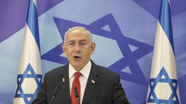 En esta imagen de archivo, el primer ministro de Israel, Benjamin Netanyahu, ofrece una conferencia de prensa en Jerusalén, el 9 de diciembre de 2024. (AP Foto/Maya Alleruzzo, Pool, archivo)