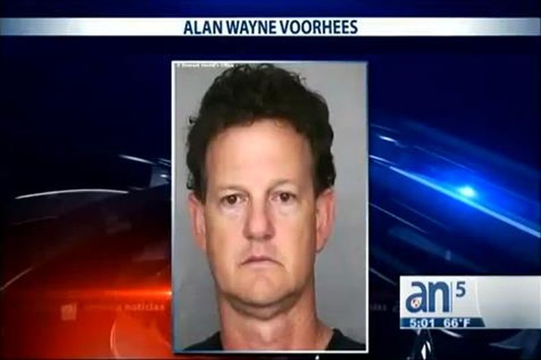 Un despachador del 911 de Hialeah está siendo acusado de molestar sexualmente a una menor de edad.