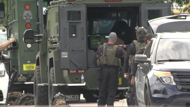 tras las rejas un adolescente de miami que se parapeto en una casa y se enfrento a balazos con la policia