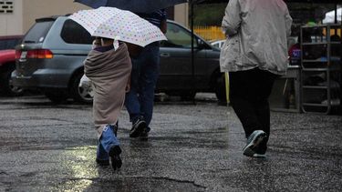 la semana comenzara con lluvias sobre el interior y oeste de la isla