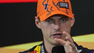 Max Verstappen de Red Bull durante una rueda de prensa previo al Gran Premio de Austria de la Fórmula Uno, el jueves 29 de junio de 2023, en Spielberg, Austria. (AP Foto/Darko Vojinovic)