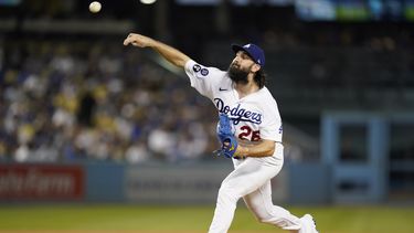 Gonsolin regresa tras lesión y Dodgers caen 2-1 con Rockies