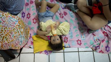 Patricia golpea México y se degrada a huracán categoría 4